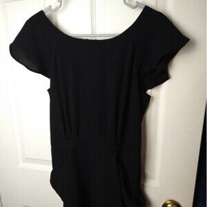 XXI black short sleeve straight hemline back zipper with pockets dress size S